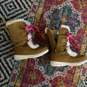 DSG toddler/little kid winter boots